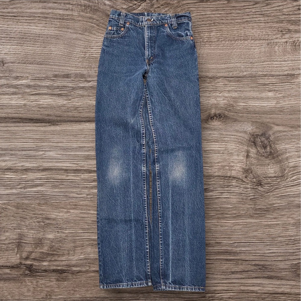 Vintage Levi's 51305 Jeans W26 L30 Made in USA Straight Leg Blue Denim